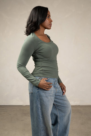 Ribbed Long Sleeve Scoop-Neck Top - The Jean