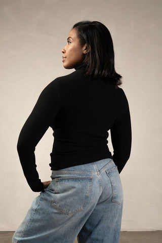 Ribbed Long Sleeve Turtleneck — The Noelle